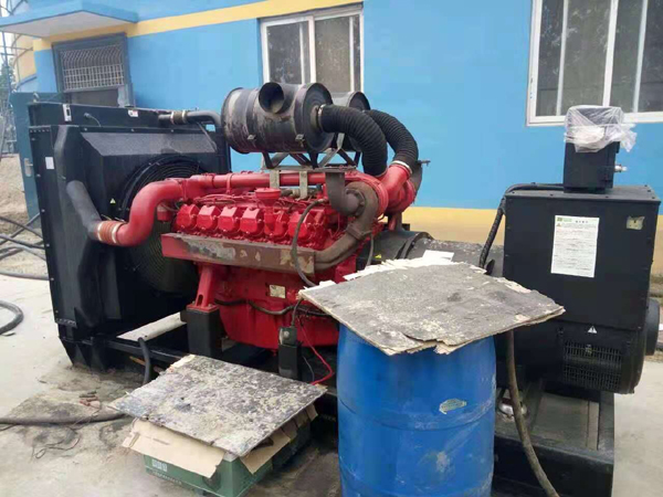 西市关于柴油发电机组水箱污垢的产生与清理
