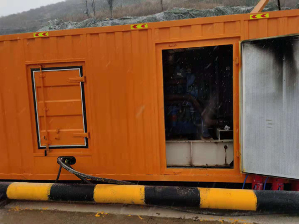 西市出租发电机-船用柴油发电机的工作原理是怎么样的？