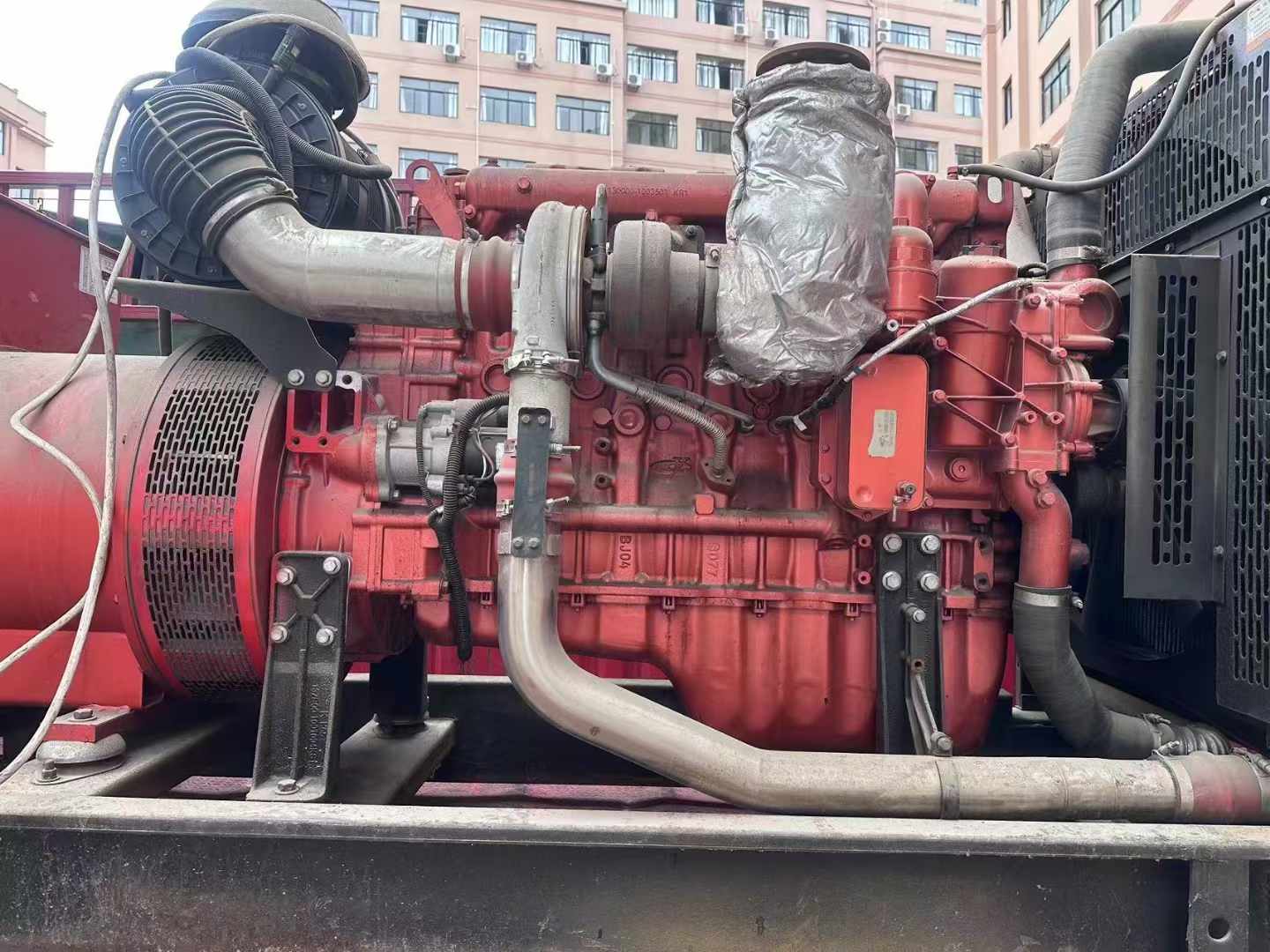 西市如何选择适合 600kW 柴油发电机组的过载保护器？