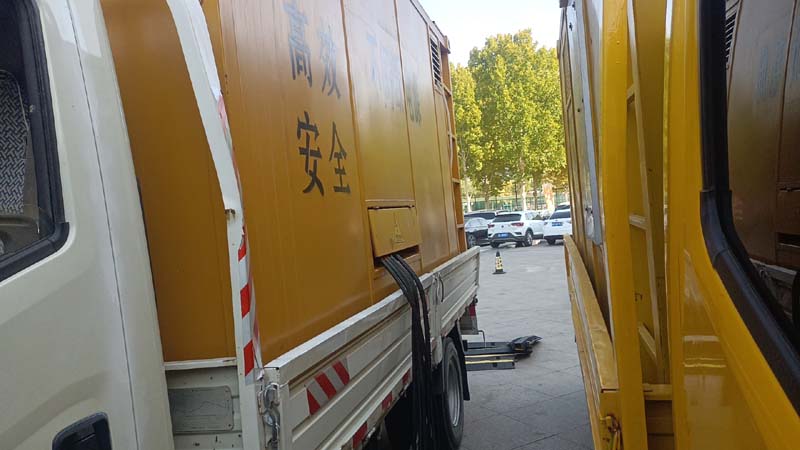 西市如何判断柴油发电机组和UPS电源的切换时间是否符合要求？